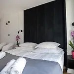 Art Ii Basen&spa W Centrum Z Balkonem, Faktura Vat *