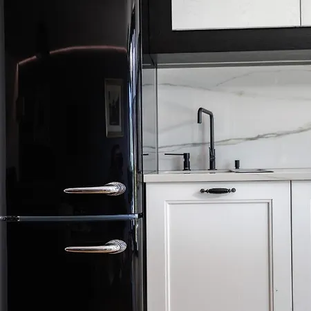 Art Ii Basen & W Centrum Z Balkonem, Faktura Vat *