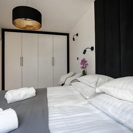 Art Ii Basen & W Centrum Z Balkonem, Faktura Vat Apartment