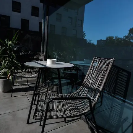 Apartment Art Ii Basen & W Centrum Z Balkonem, Faktura Vat