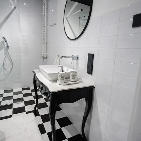 Art Ii Basen & W Centrum Z Balkonem, Faktura Vat Apartment *