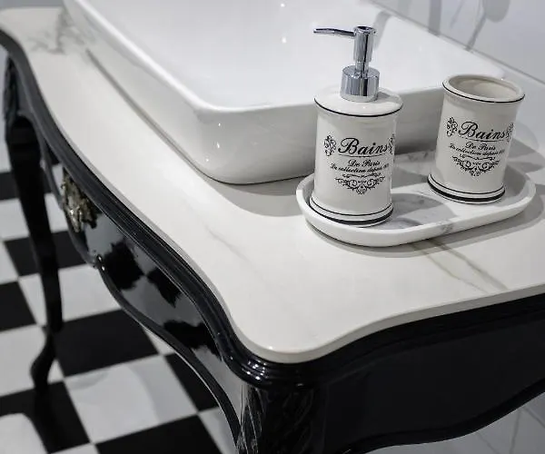 Art Ii Basen & W Centrum Z Balkonem, Faktura Vat Апартаменты