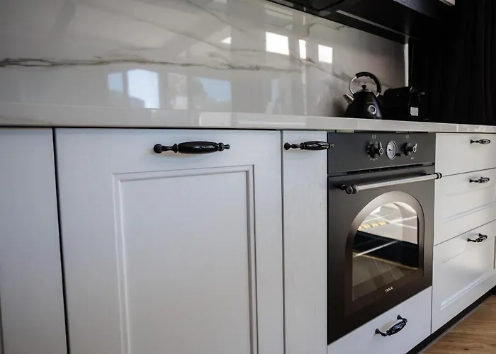 Art Ii Basen & W Centrum Z Balkonem, Faktura Vat * Люблин